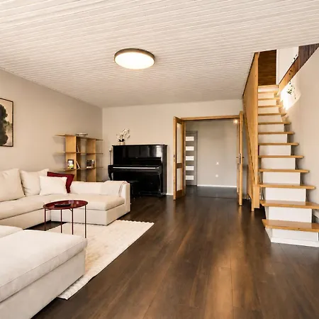 Castle View Rooftop Terrace Penthouse 5br Old Town 公寓 布拉迪斯拉发