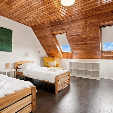 Castle View Rooftop Terrace Penthouse 5br Old Town Apartmán Bratislava